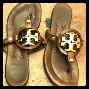 Tory Burch flip flops sandals size 5